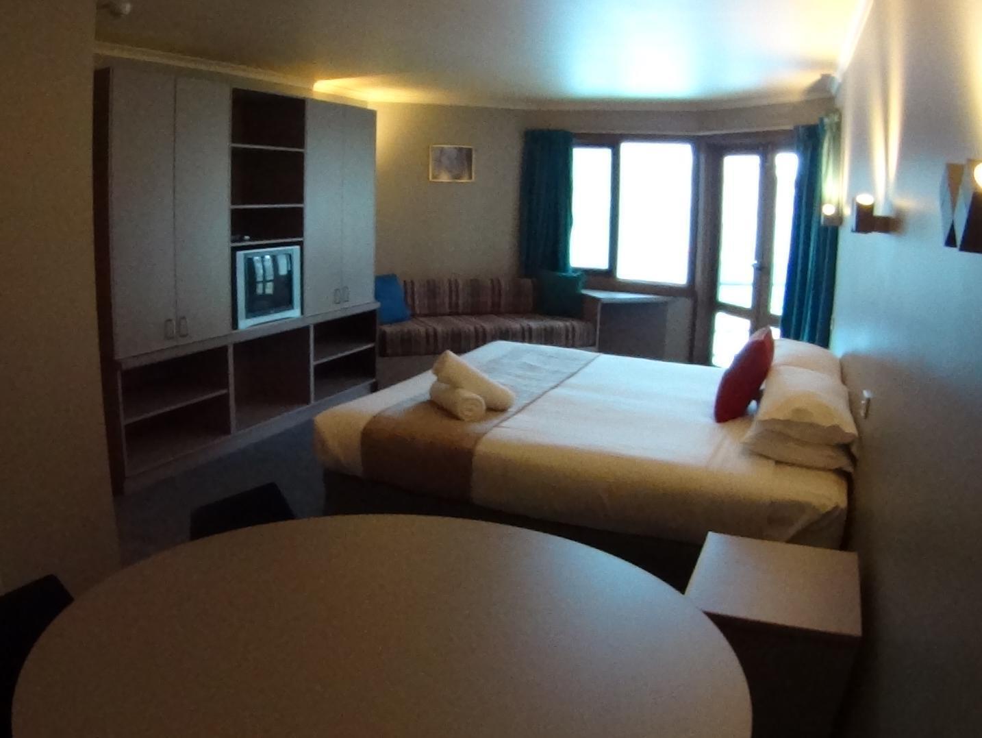 Hotel High Plains Dinner Plain Bagian luar foto